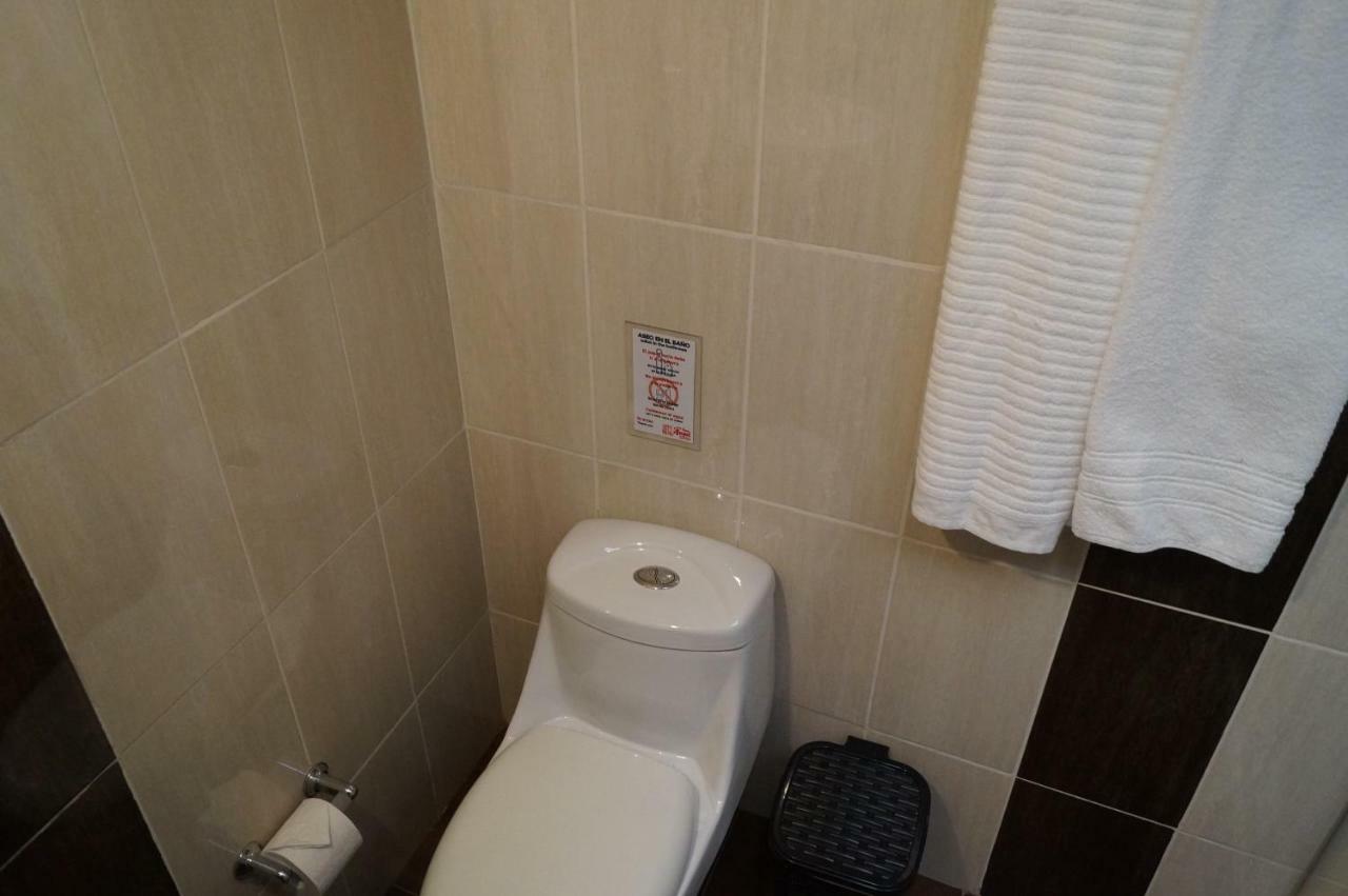 Hotel San Angel Corferias Богота Экстерьер фото